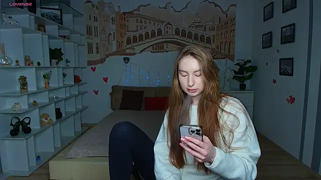 AlicaFoxis online show from March 2026 06:52:02 PM