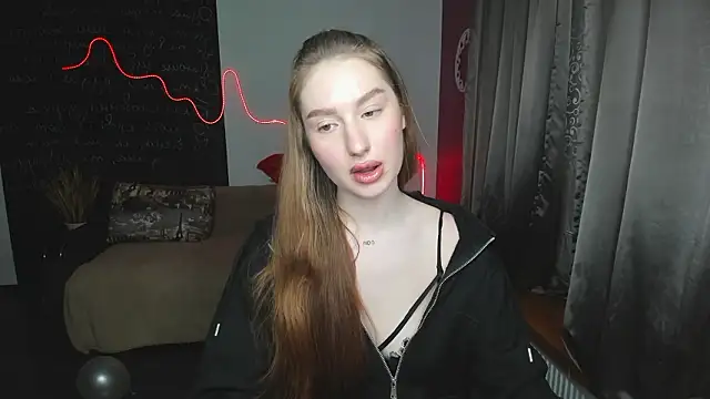 AlicaFoxis online show from February 2026 06:52:01 PM