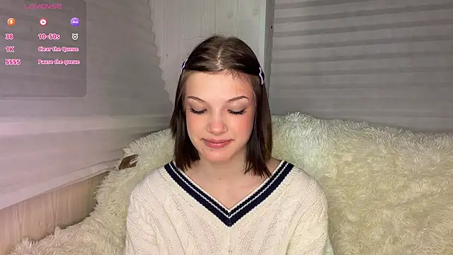 Carolini i online show from March 2026 05:05:01 PM