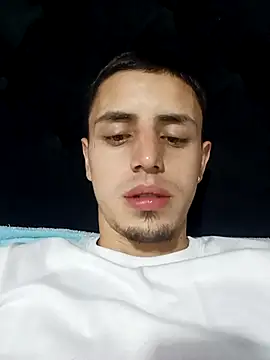 Snapshot of Cristianramos199 chatting on February 2026 02:33:01 AM Cristianramos199 online show from February 2026 02:33:01 AM