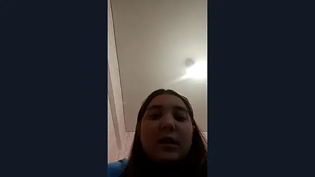 Snapshot of JanineThielman chatting on April 2026 12:17:02 PM JanineThielman online show from April 2026 12:17:02 PM