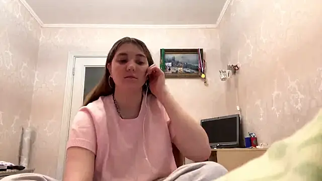 JanineThielman online show from June 2026 03:11:02 PM