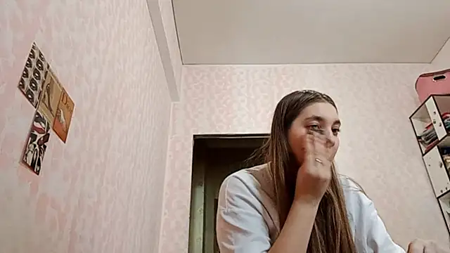 Snapshot of JanineThielman chatting on April 2026 09:27:01 AM JanineThielman online show from April 2026 09:27:01 AM