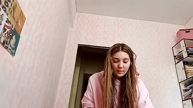 Snapshot of JanineThielman chatting on April 2026 04:41:02 AM JanineThielman online show from April 2026 04:41:02 AM