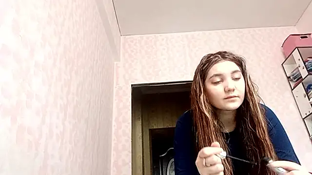 Snapshot of JanineThielman chatting on March 2026 04:16:01 AM JanineThielman online show from March 2026 04:16:01 AM