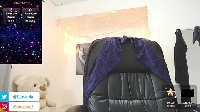 FranchescaSexy1 online show from September 2025 11:00:02 PM