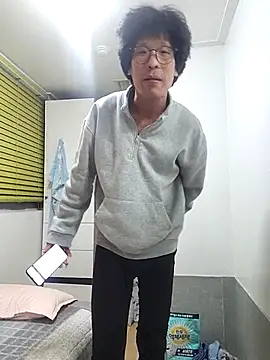 zzangzoaa online show from February 2026 05:14:02 PM