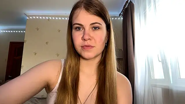 Amy Maev online show from April 2026 01:29:01 PM