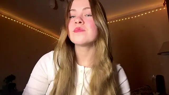 Amy Maev online show from March 2026 03:12:01 AM