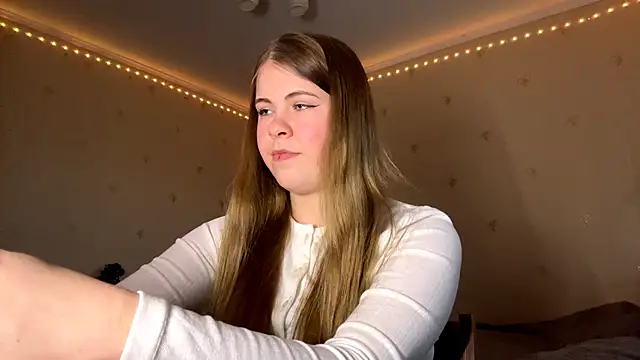 Amy Maev online show from March 2026 02:53:02 PM