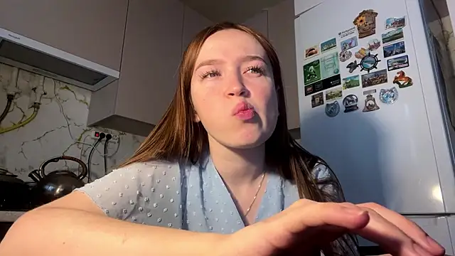 Hanna  Montanna online show from March 2026 01:59:08 PM