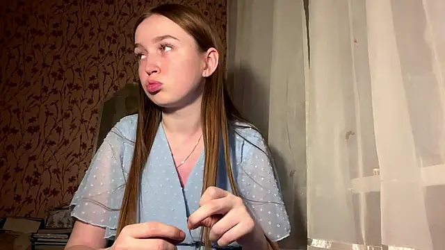 Hanna  Montanna online show from March 2026 04:47:02 PM