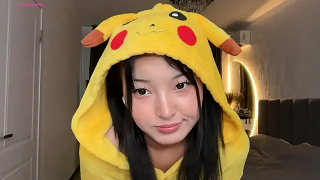 minnie joy online show from June 2026 01:50:01 PM