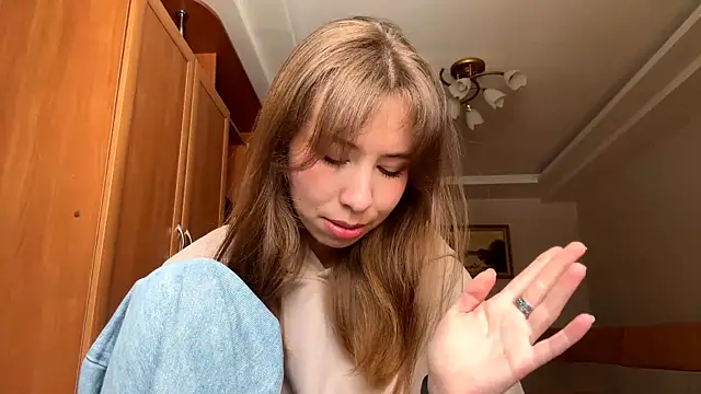 Snapshot of SerenaHawthorne chatting on February 2026 10:04:01 AM SerenaHawthorne online show from February 2026 10:04:01 AM