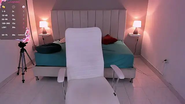 milkk  online show from April 2026 11:53:01 PM