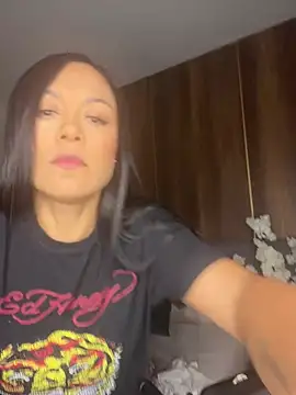 Snapshot of Tiffanyy_Lam chatting on February 2026 10:20:02 PM Tiffanyy Lam online show from February 2026 10:20:02 PM