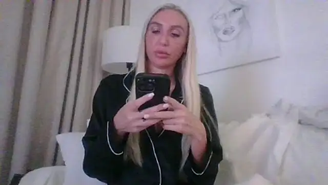 kinkykara25 online show from February 2026 10:09:02 PM