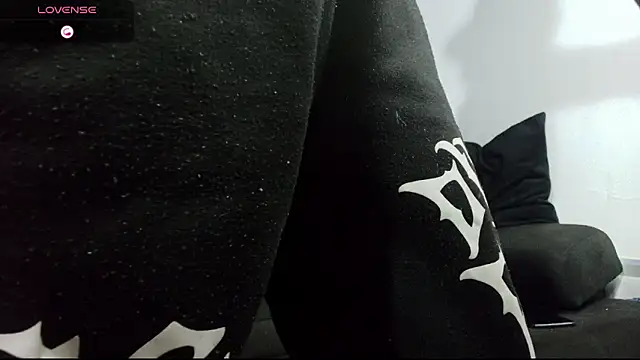 Tessarion Black online show from April 2026 06:26:01 AM