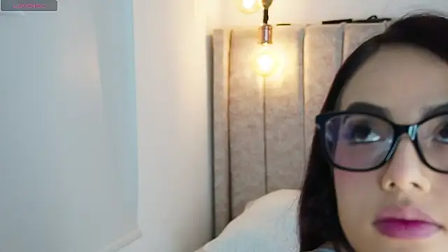 Gaby evansz online show from April 2026 09:16:02 AM