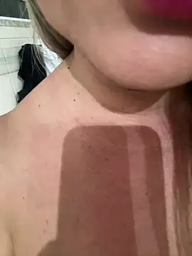 Nanda loiragostosa online show from April 2026 02:29:01 AM