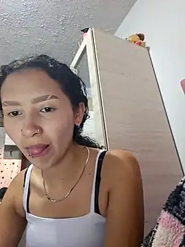 keylatiff online show from March 2026 06:37:02 PM