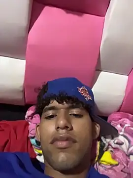 Stickmendez online show from May 2026 11:46:02 PM