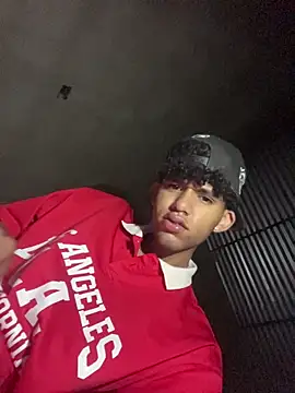 Stickmendez online show from March 2026 05:28:01 AM