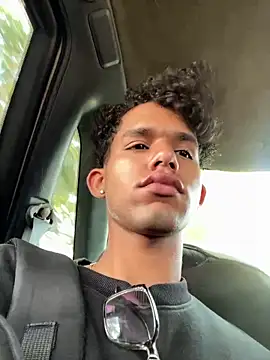 Stickmendez online show from March 2026 05:06:01 PM