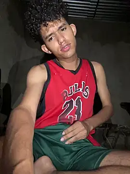 Stickmendez online show from March 2026 03:42:01 AM