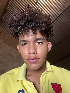 Stickmendez online show from April 2026 06:16:02 AM