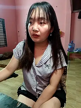 Myna5790 online show from March 2026 11:27:01 PM