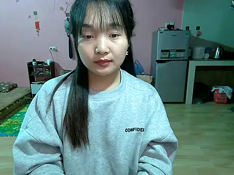 Myna5790 online show from March 2026 11:32:02 AM