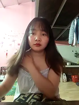 Myna5790 online show from February 2026 10:32:01 PM