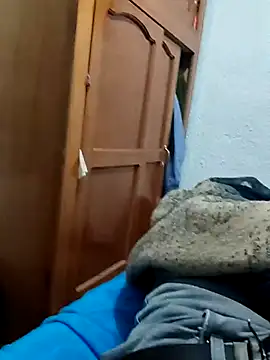 verycock online show from April 2026 10:22:02 PM