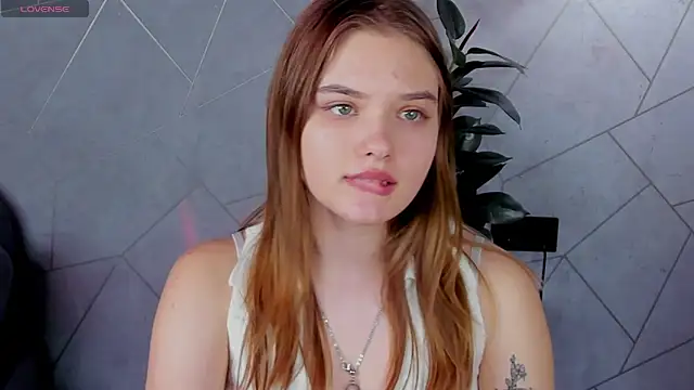 Saraa Broown online show from March 2026 07:26:02 AM