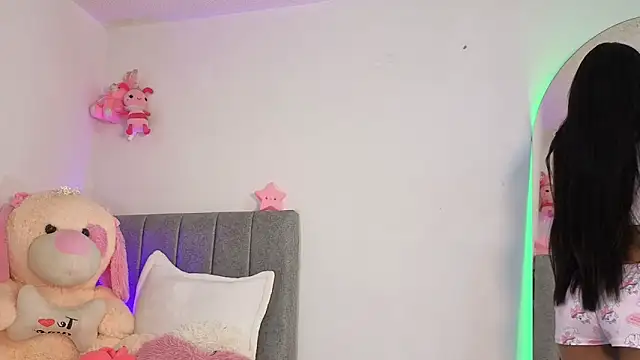  JAZMIINSTAR online show from March 2026 10:41:02 AM