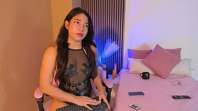 Holy Lux online show from May 2026 11:26:01 AM