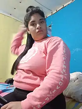 Orianamzn21 online show from July 2026 09:43:02 PM