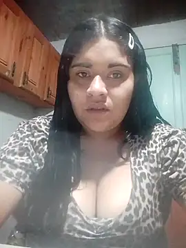 Orianamzn21 online show from March 2026 01:44:02 AM