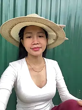 Miumieu2 online show from April 2026 09:02:01 AM