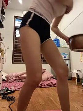 Miumieu2 online show from March 2026 02:29:01 AM