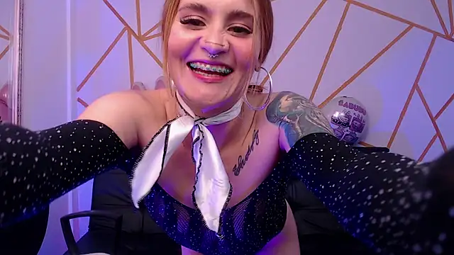 julieta dicaprio online show from April 2026 10:39:02 PM