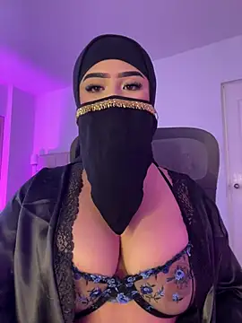 Snapshot of Yasmin_cute chatting on July 2026 02:46:02 PM Yasmin cute online show from July 2026 02:46:02 PM