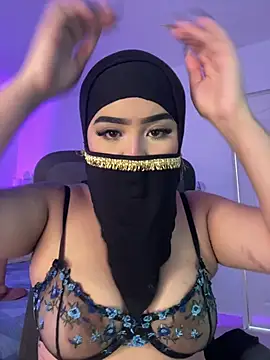 Snapshot of Yasmin_cute chatting on July 2026 02:02:01 PM Yasmin cute online show from July 2026 02:02:01 PM