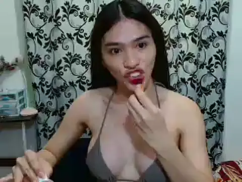 Superhotsofia online show from March 2026 04:34:01 AM