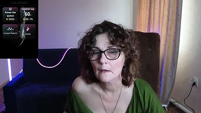 Miss Amberr online show from April 2026 12:34:01 PM