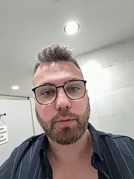 berkay977 online show from March 2026 10:04:01 AM