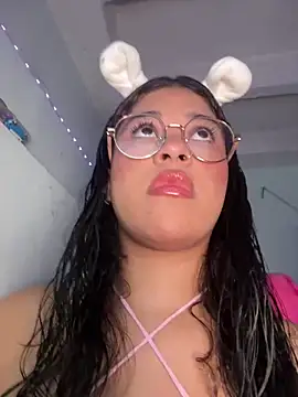  RouseXLove online show from February 2026 06:52:02 PM