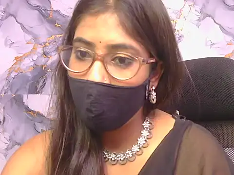 Aayesha-queen online show from June 2026 06:52:02 AM