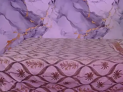 Aayesha-queen online show from April 2026 04:08:01 AM